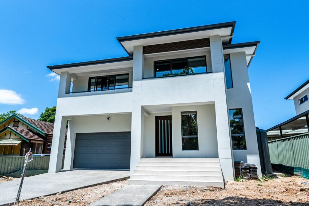 Modern white house