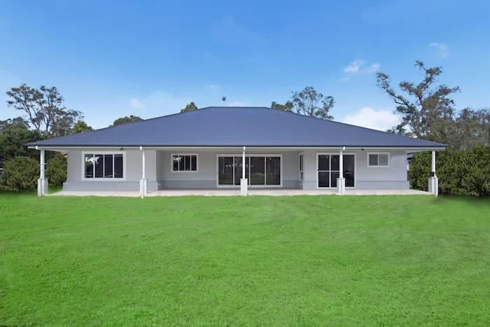 home rural exterior